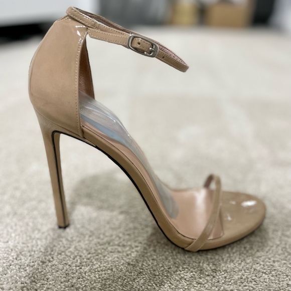Gorgeous classic! Stuart Weitzman Nudist Beige Patent Leather, Sz 11 - Picture 4 of 10